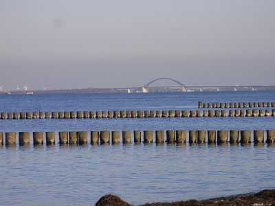 Der Blick zur Fehmarnsundbrücke